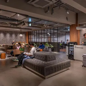 2* Hôtel capsule The Millennials